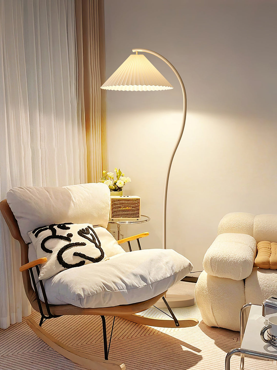 Crescini Plisserad Golvlampa