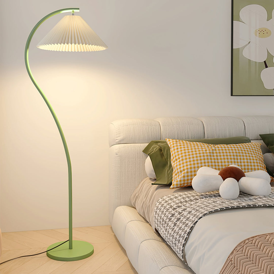 Crescini Plisserad Golvlampa