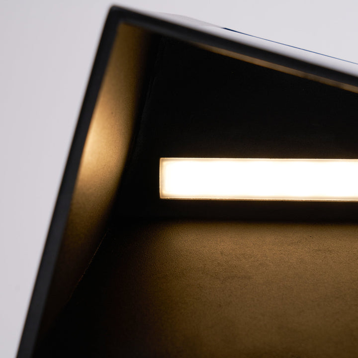 Cube Garden Solutomhuslampa