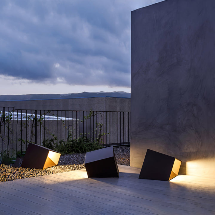 Cube Garden Solutomhuslampa