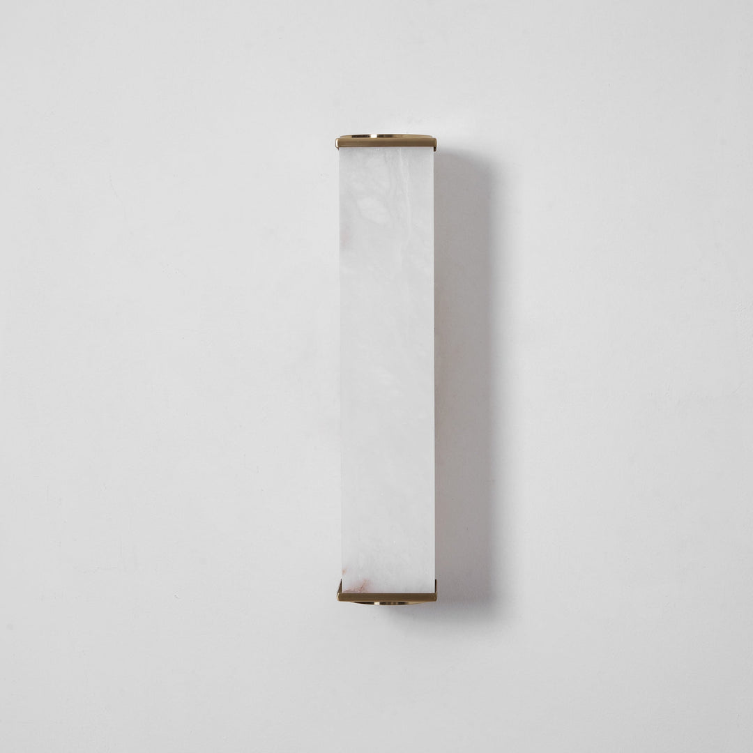 Cuboid Alabaster Vägglampa
