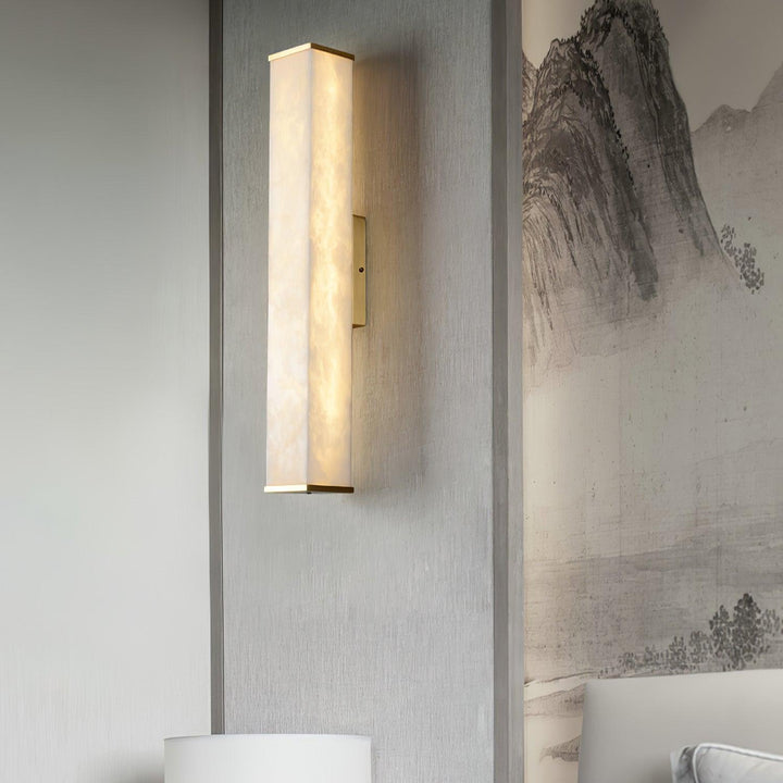 Cuboid Alabaster Vägglampa