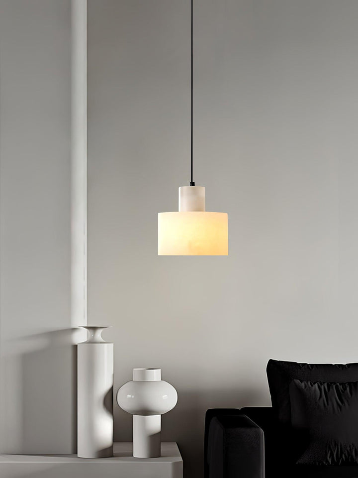 Cyls Alabaster Pendellampa