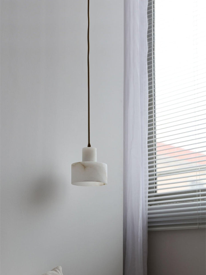 Cyls Alabaster Pendellampa