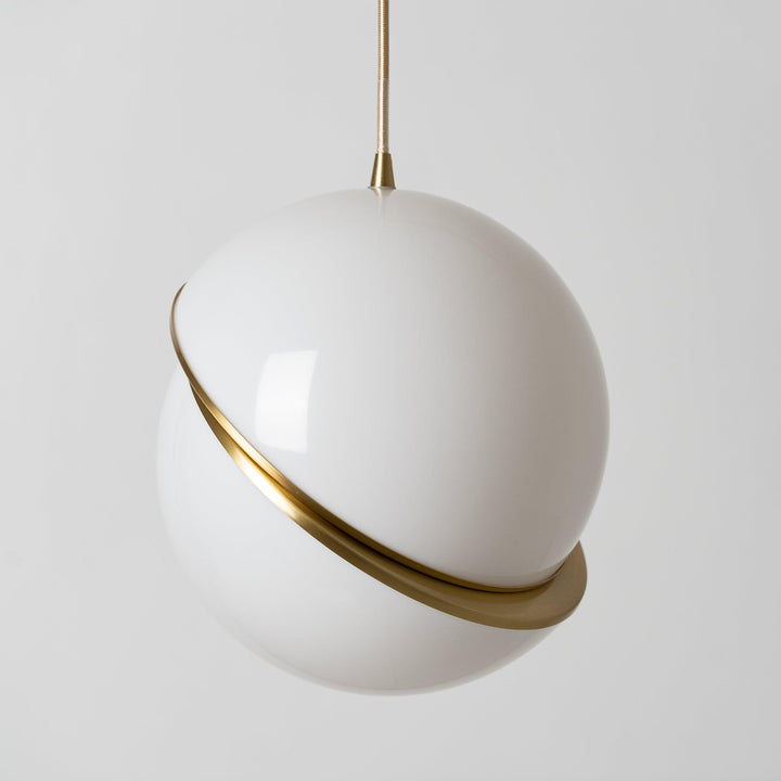 Crescent Pendellampa