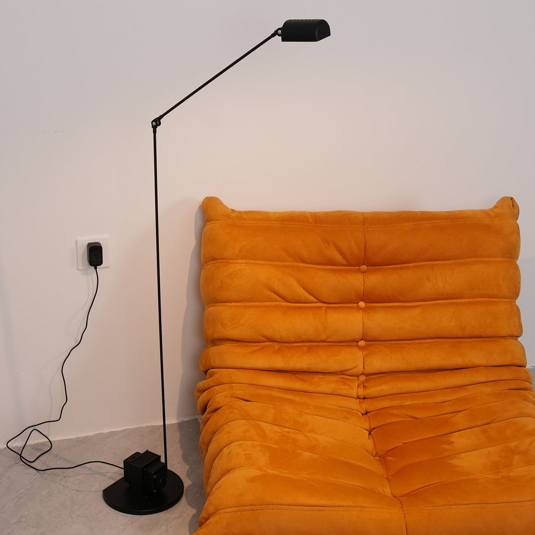 Dynamo Golvlampa