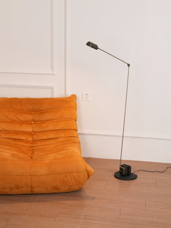 Dynamo Golvlampa