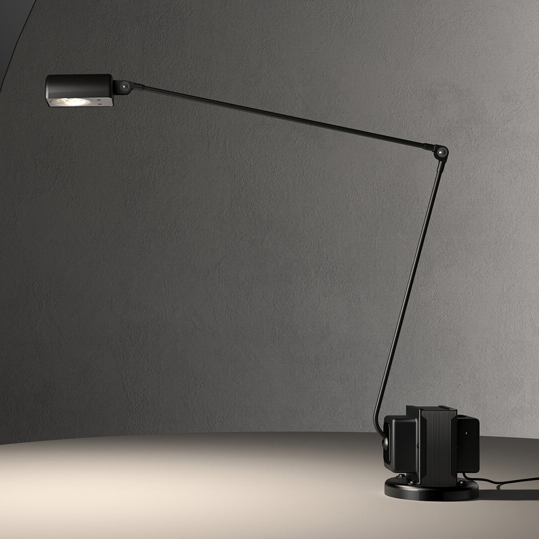 Dynamo Bordslampa