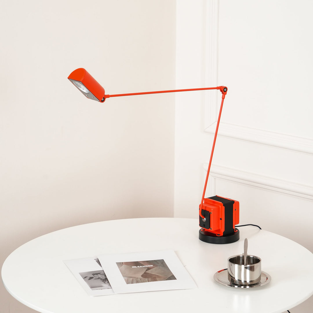 Dynamo Bordslampa