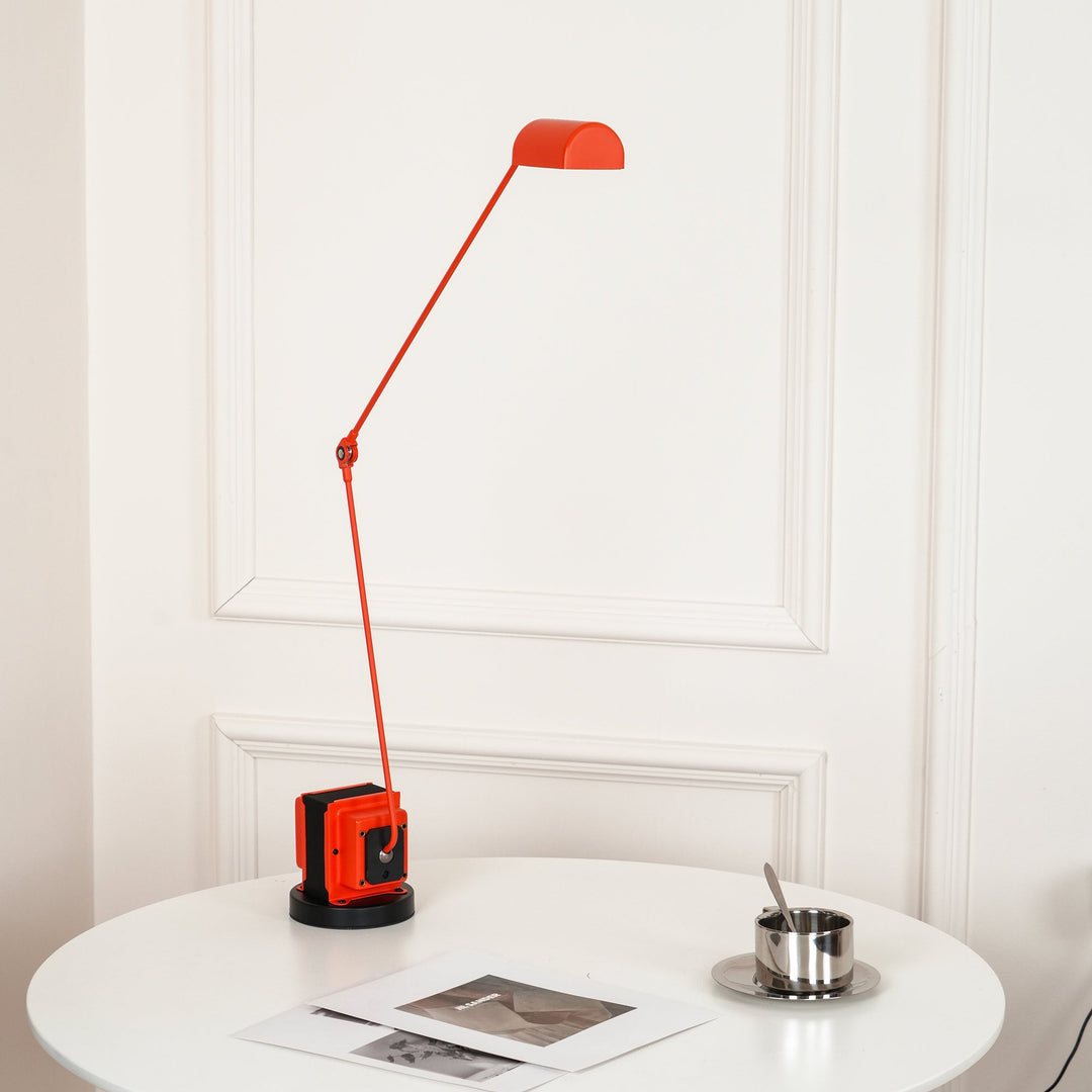 Dynamo Bordslampa