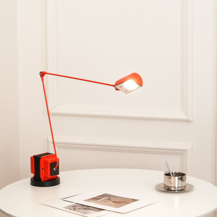 Dynamo Bordslampa