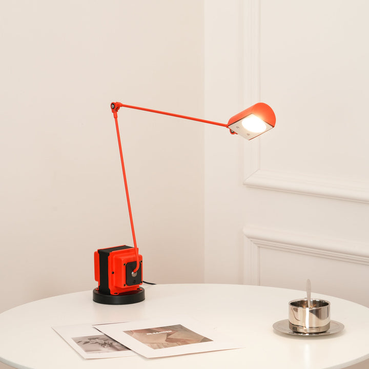 Dynamo Bordslampa