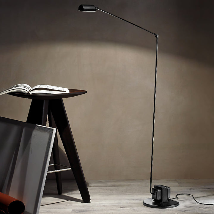 Dynamo Golvlampa