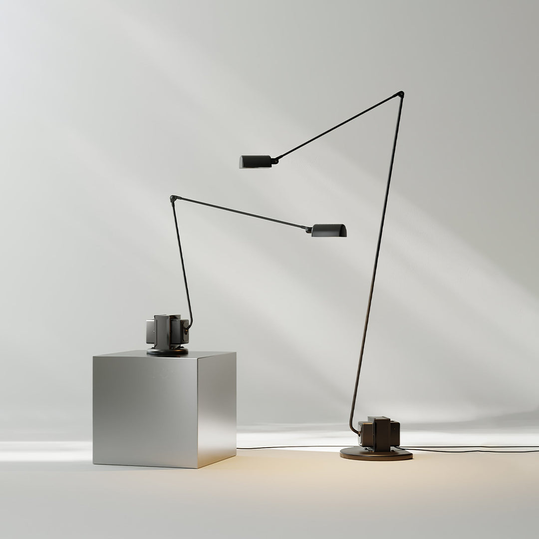 Dynamo Golvlampa