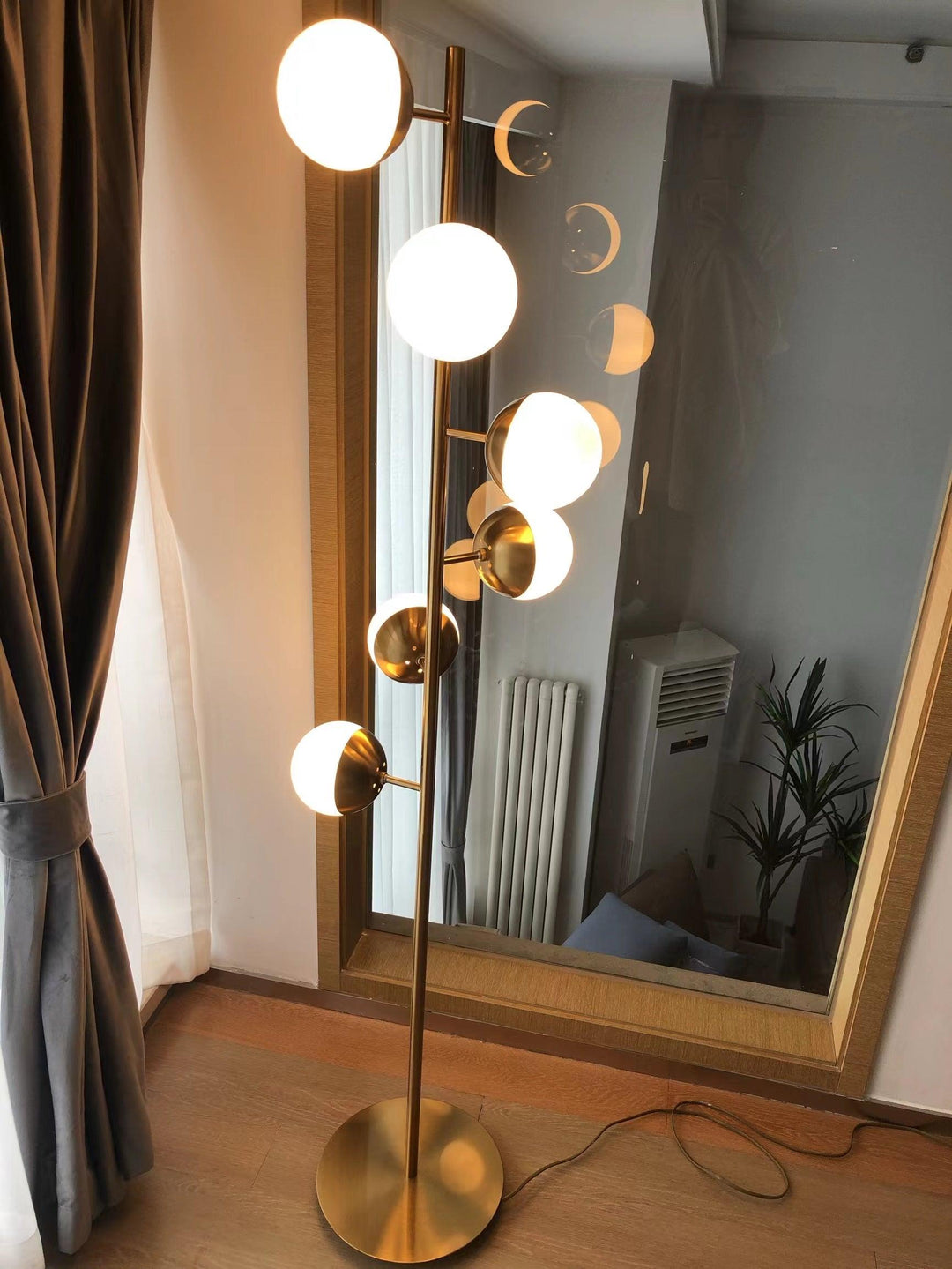 Doppler LED Trä Lamp