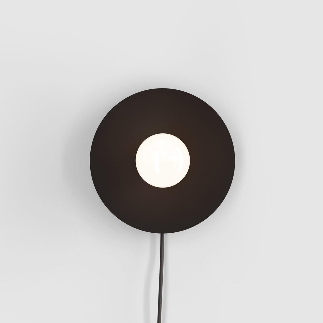 Dot Vägglampa