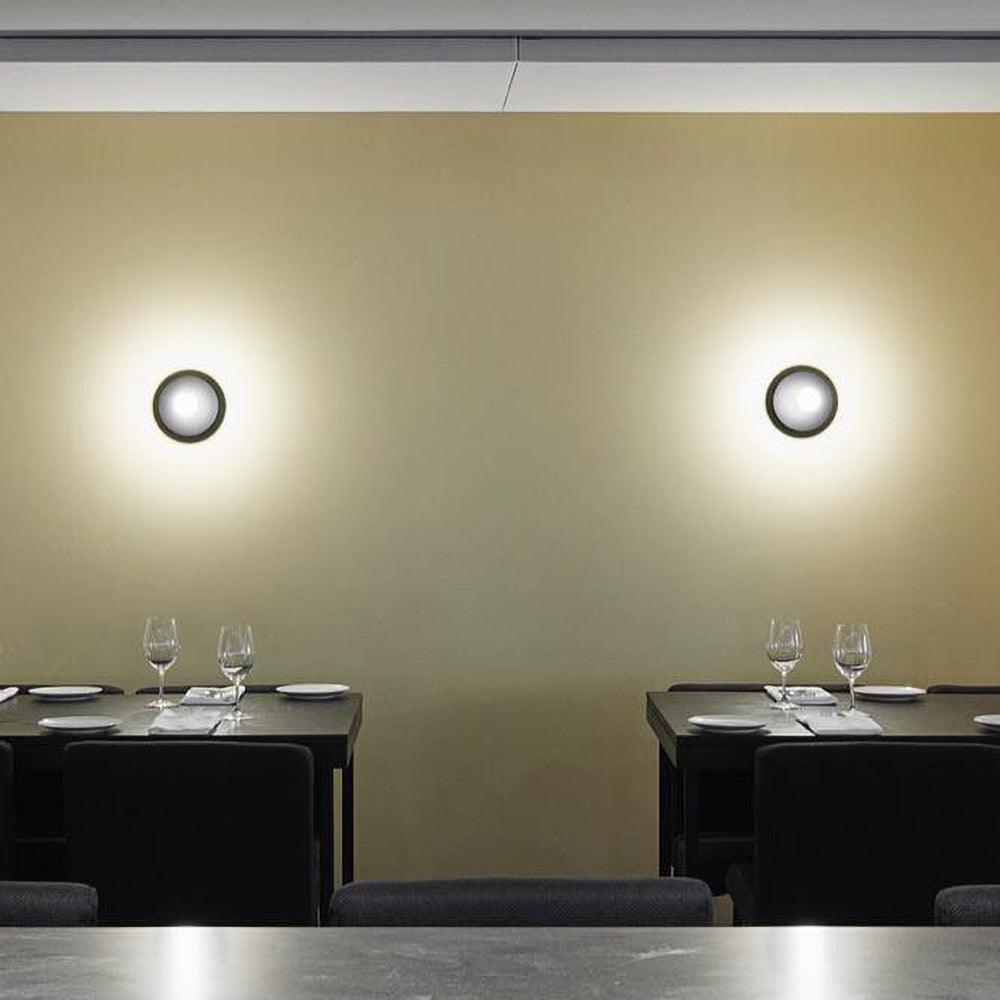 Dot Vägglampa