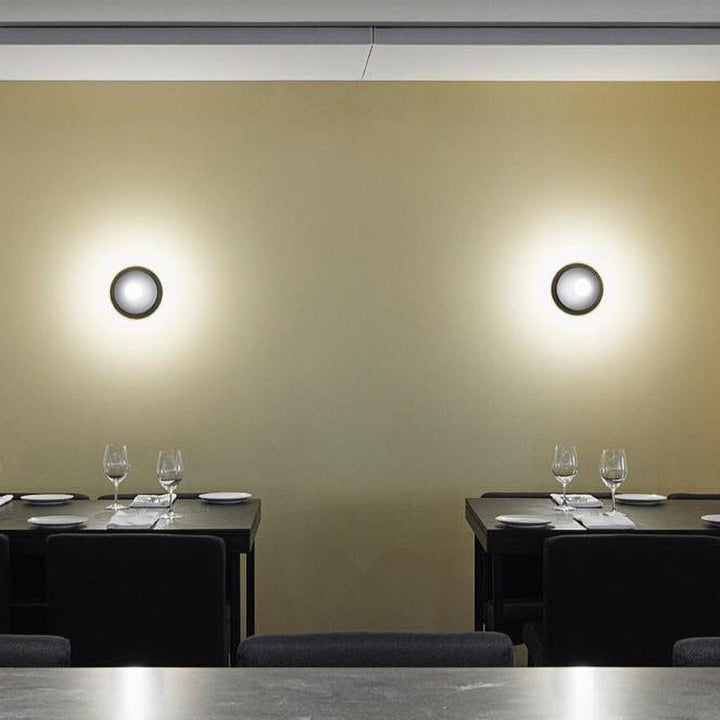 Dot Vägglampa
