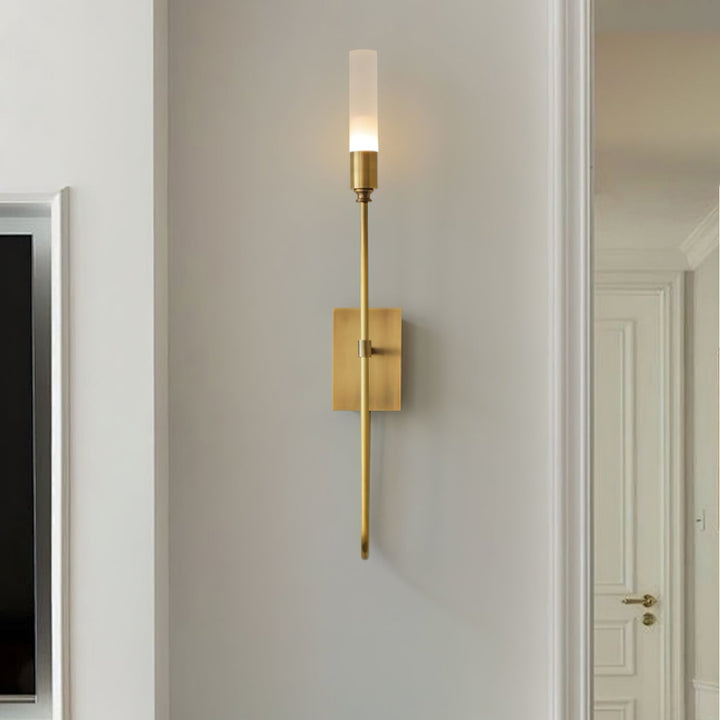 Pilar Vägglampa