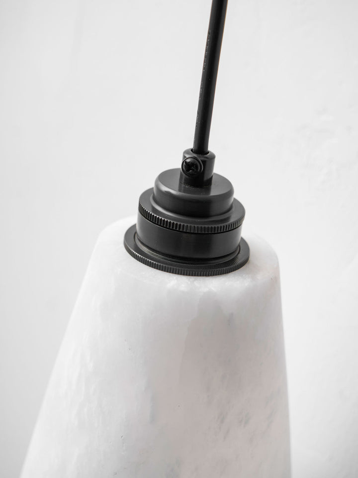 Droplet Alabaster Vägglampa
