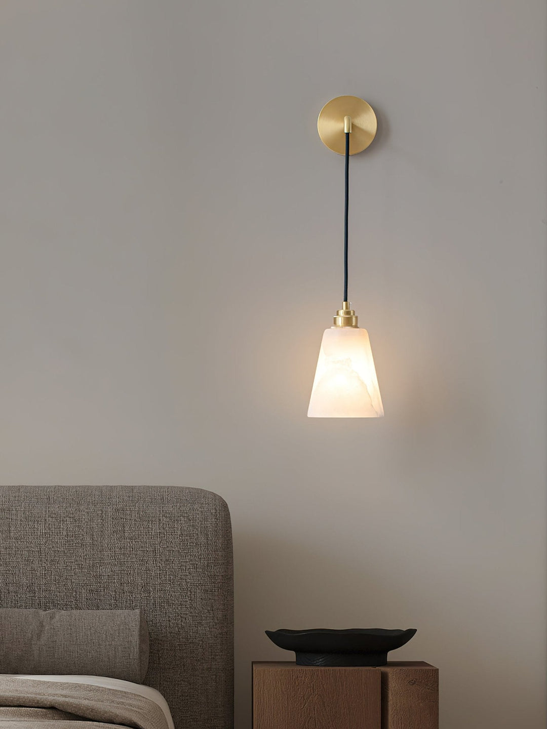 Droplet Alabaster Vägglampa