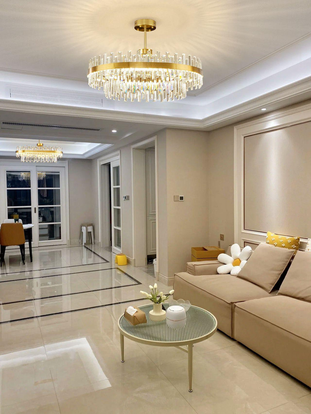 Trumglas Chandelier