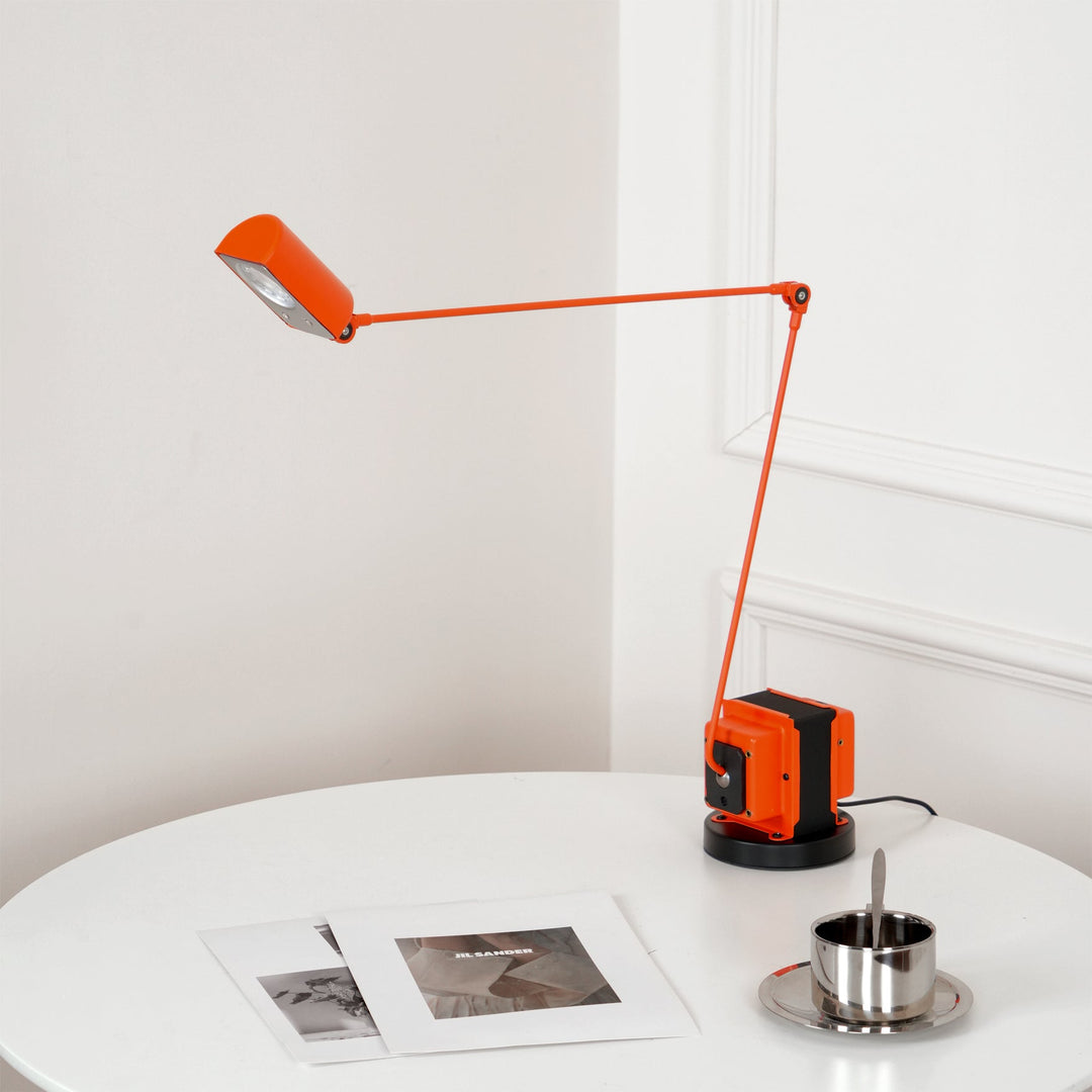 Dynamo Bordslampa