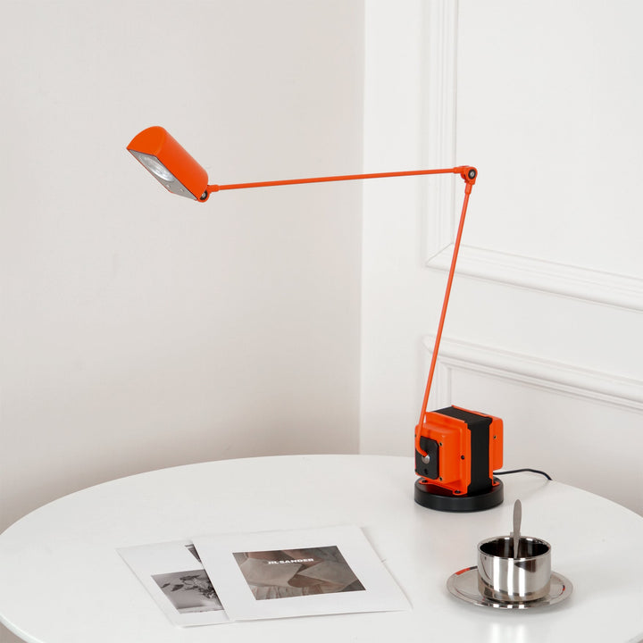 Dynamo Bordslampa