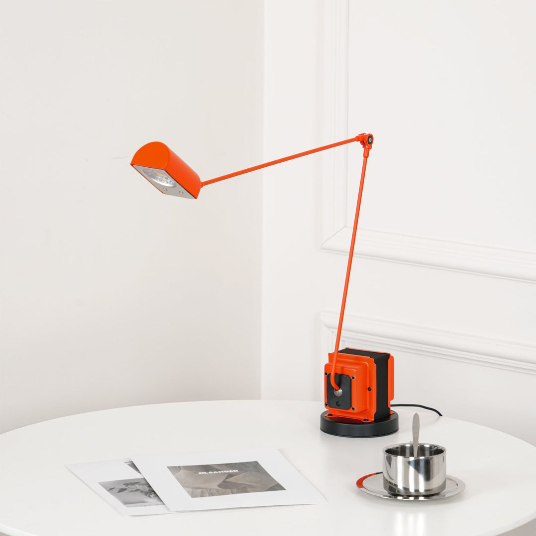 Dynamo Bordslampa