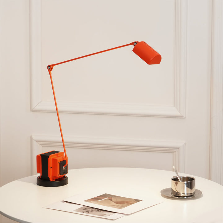 Dynamo Bordslampa