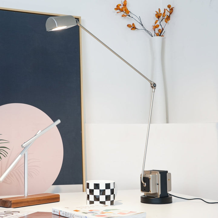 Dynamo Bordslampa