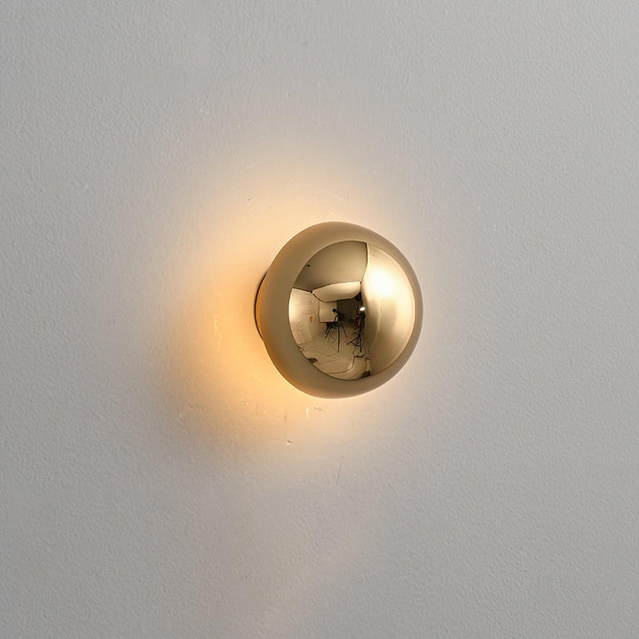 Aurum Sphere Vägglampa