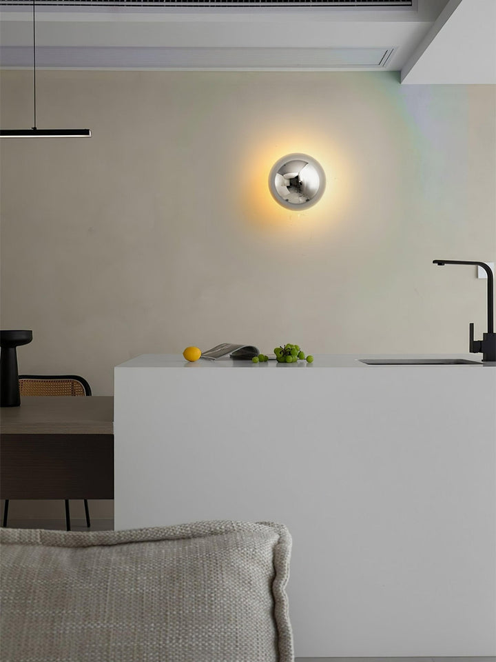 Aurum Sphere Vägglampa