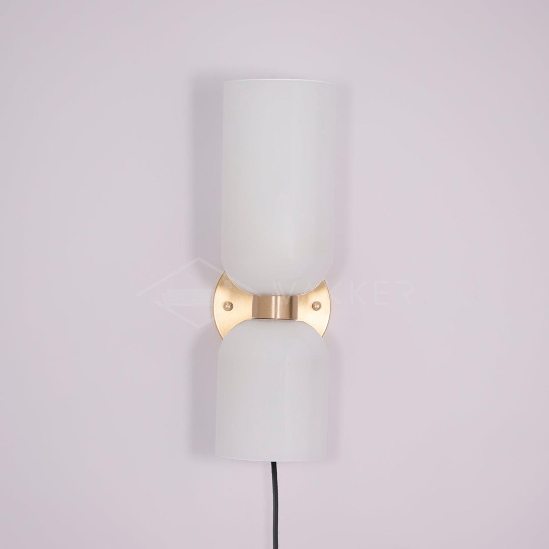 Edie Plug-In Vägglampa