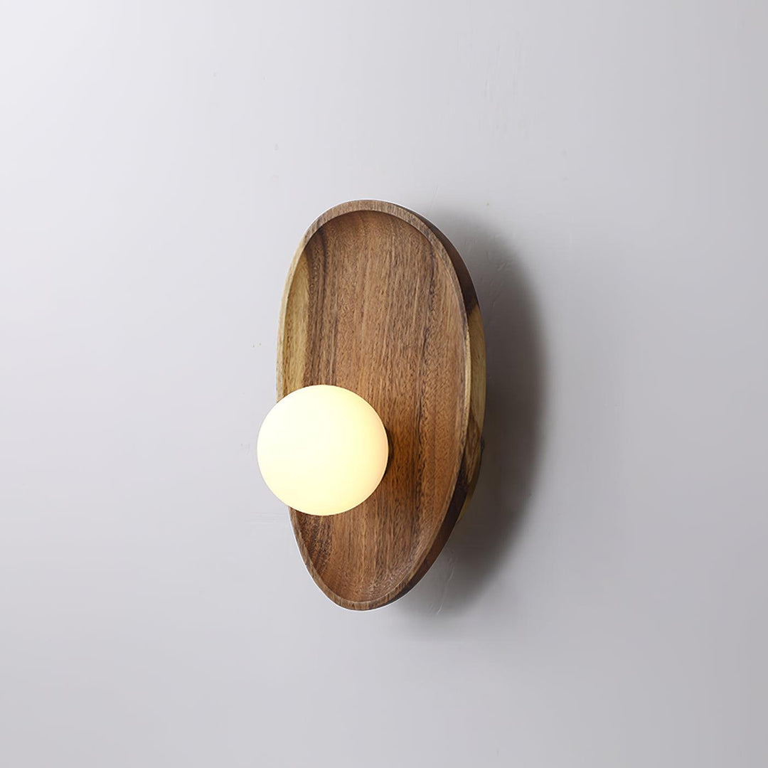 Eivor Vägglampa