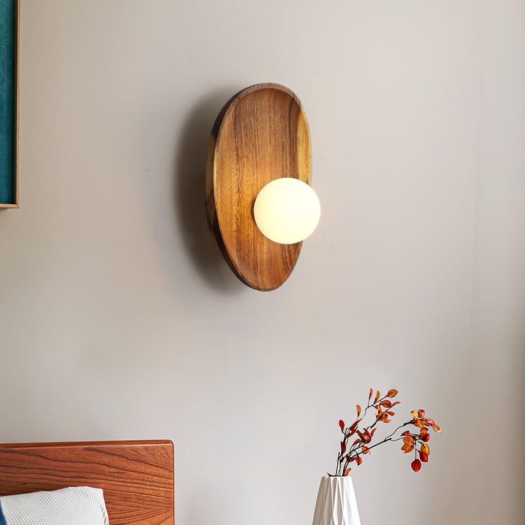 Eivor Vägglampa