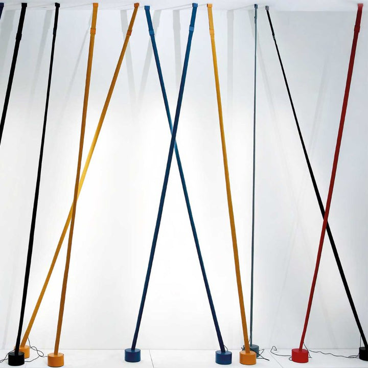 Elastica Arbitrary Golvlampa
