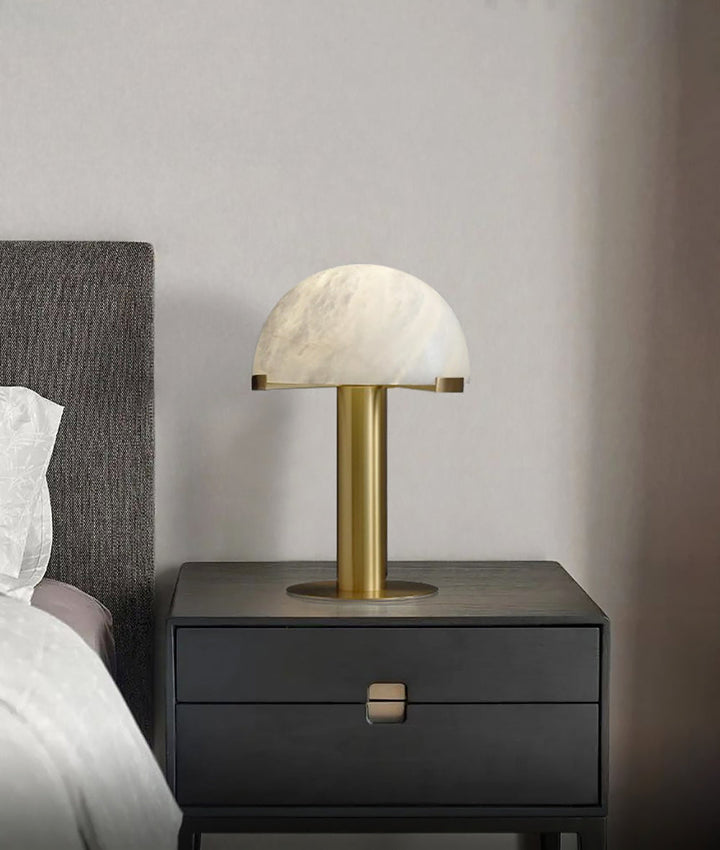 Elegance Alabaster Bordslampa