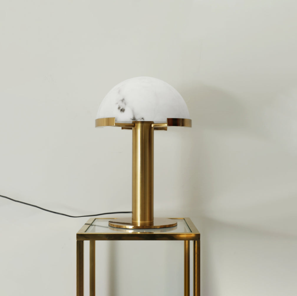 Elegance Alabaster Bordslampa