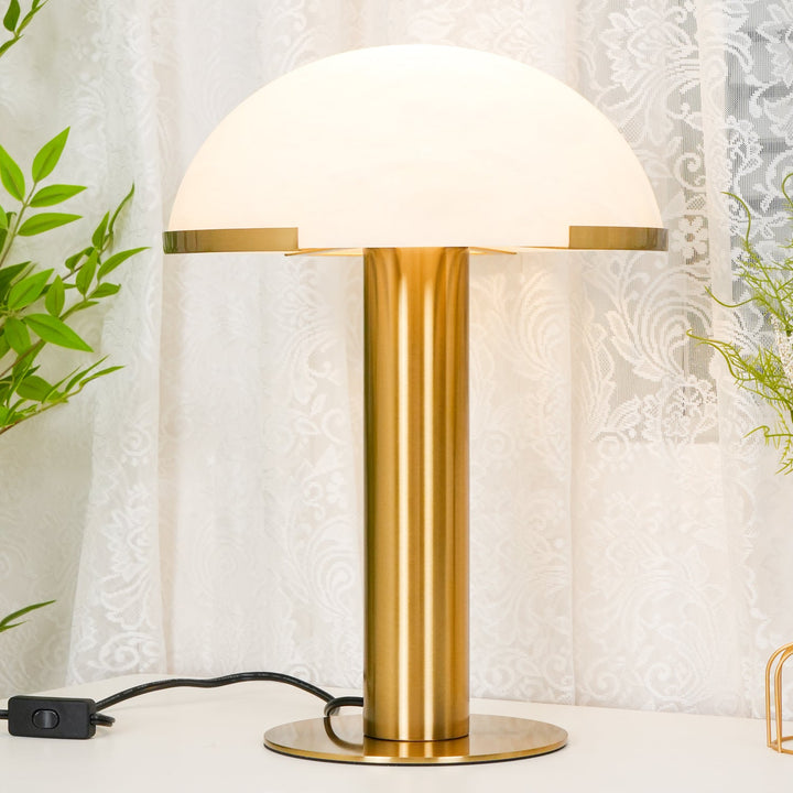 Elegance Alabaster Bordslampa
