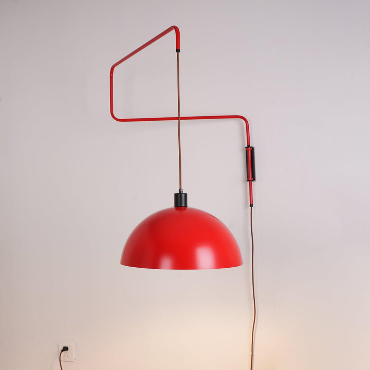 Elio Plug In Vägglampa