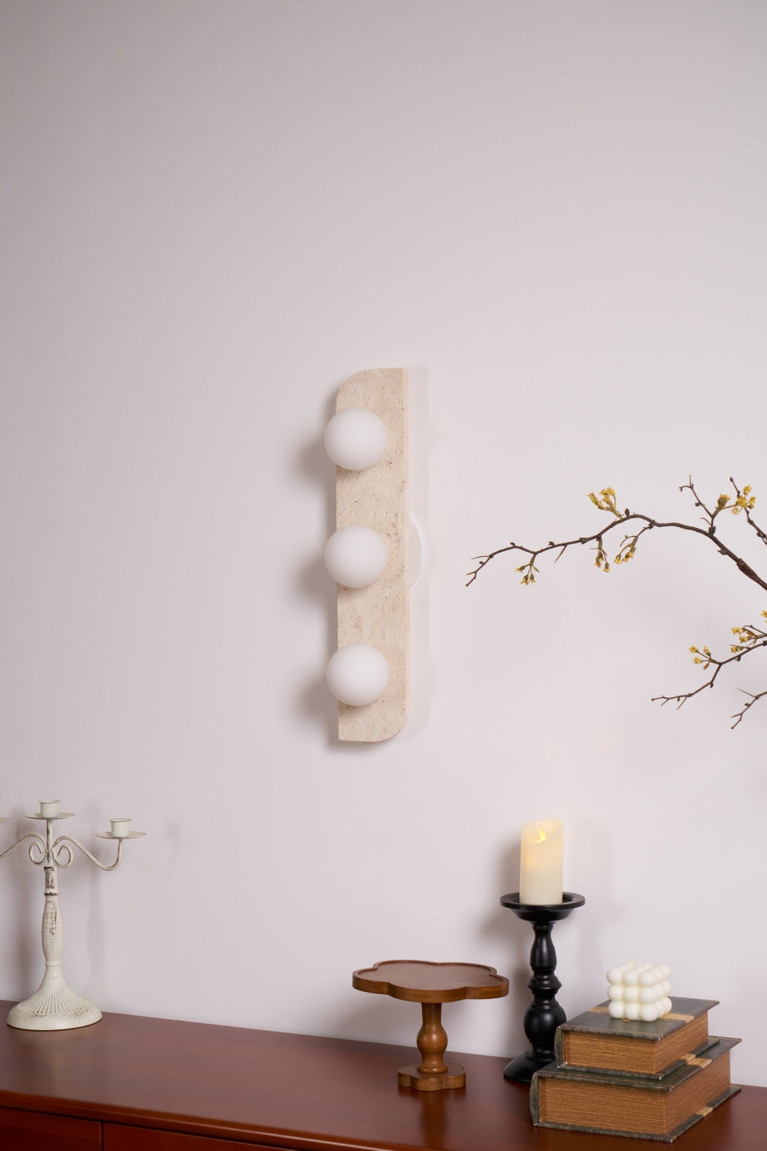 Elysian Travertine Vägglampa
