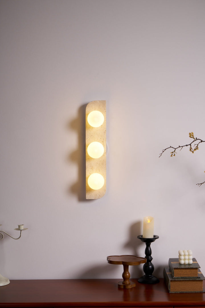 Elysian Travertine Vägglampa