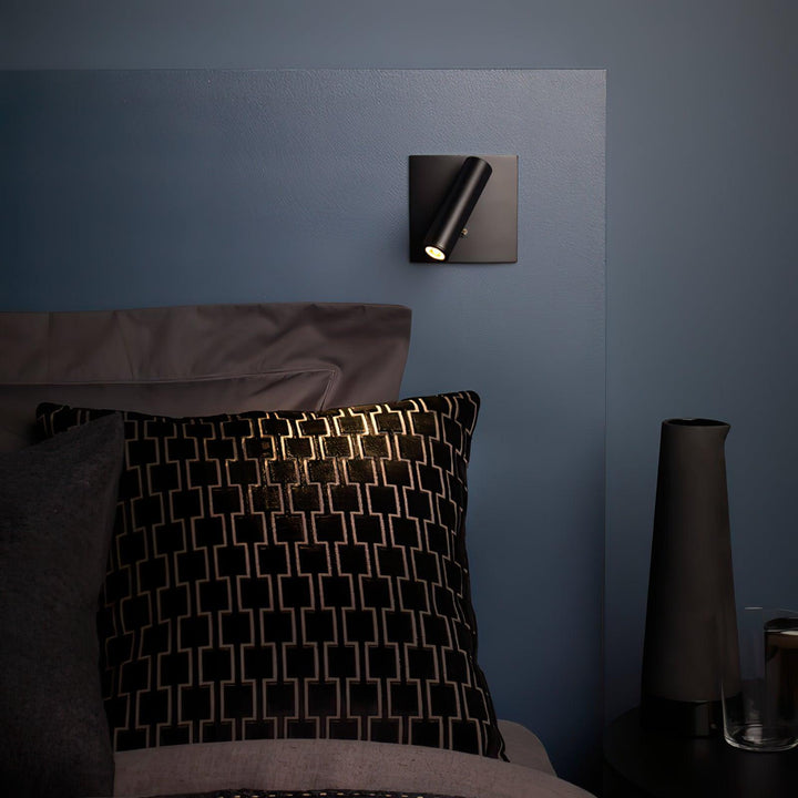 Fyrkantig Vägglampa med Strömbrytare