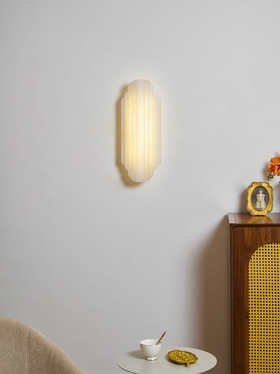 Estelle Alabaster Vägglampa