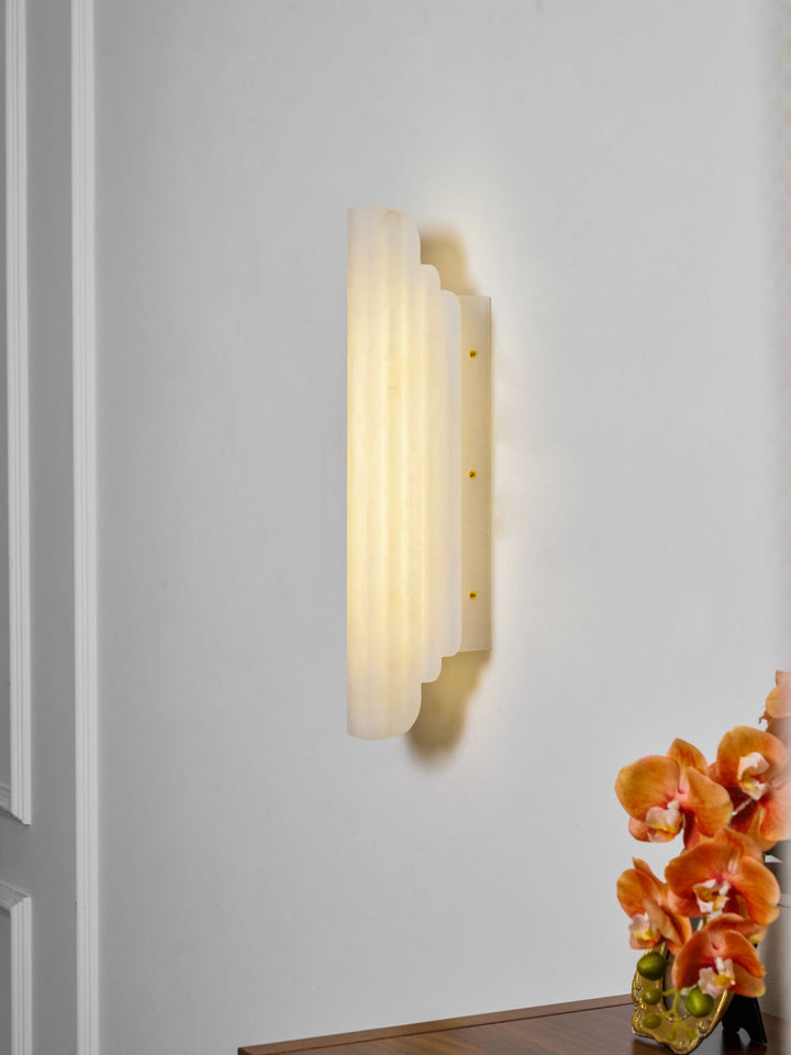 Estelle Alabaster Vägglampa