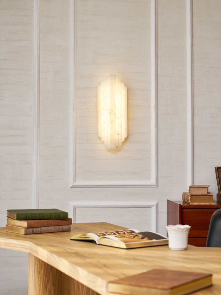 Estelle Alabaster Vägglampa