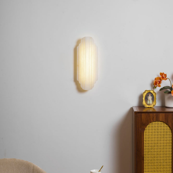 Estelle Alabaster Vägglampa