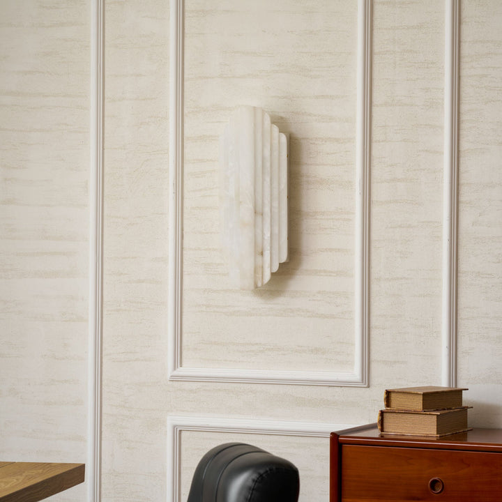 Estelle Alabaster Vägglampa