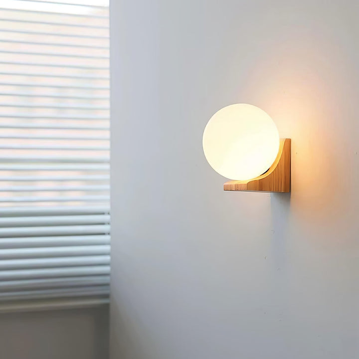 Evelyn Orb Vägglampa